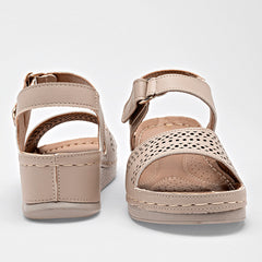 Sandalia confort  para Mujer marca Mora Confort Beige cod. 112215