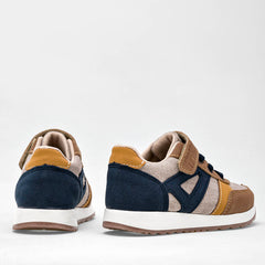 Tenis urbanos  para Niño marca Tres-A Beige cod. 125851
