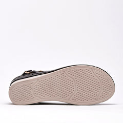 Zapatilla abierta para Mujer marca Mora Confort Negro cod. 126820