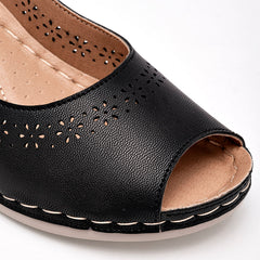 Zapatilla abierta para Mujer marca Mora Confort Negro cod. 126820