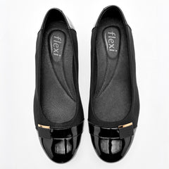 Zapato casual para Mujer marca Flexi Negro cod. 128550