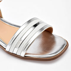 Sandalia para Niña marca Celex Plata cod. 140316