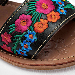 Sandalia artesanal piel para Mujer marca Mora Tierra Negro cod. 140452