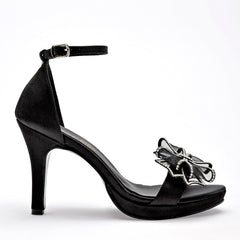 Zapatilla abierta para Mujer marca Mimar Negro cod. 140616