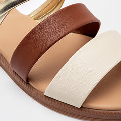 Sandalia piso para Mujer marca Moramora Beige cod. 140713