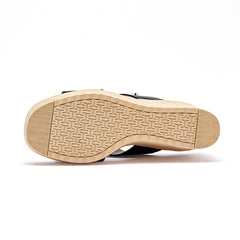 Sandalia cuña para Mujer marca Ivi Love Negro cod. 140905